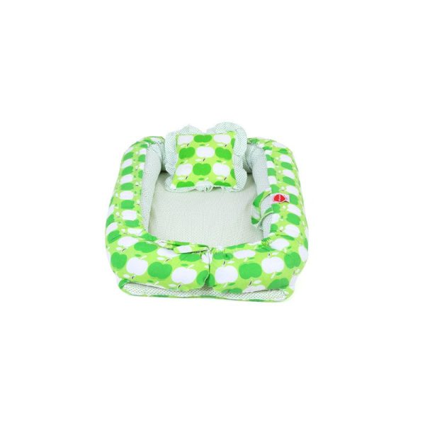 Apple Print New Born Baby nest Bedding Set Reversible (Green) Supply