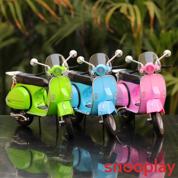 Diecast Resembling Vespa PX125 Toy Scooter (1:10 Scale Model) | (Assorted Colours) Fashion