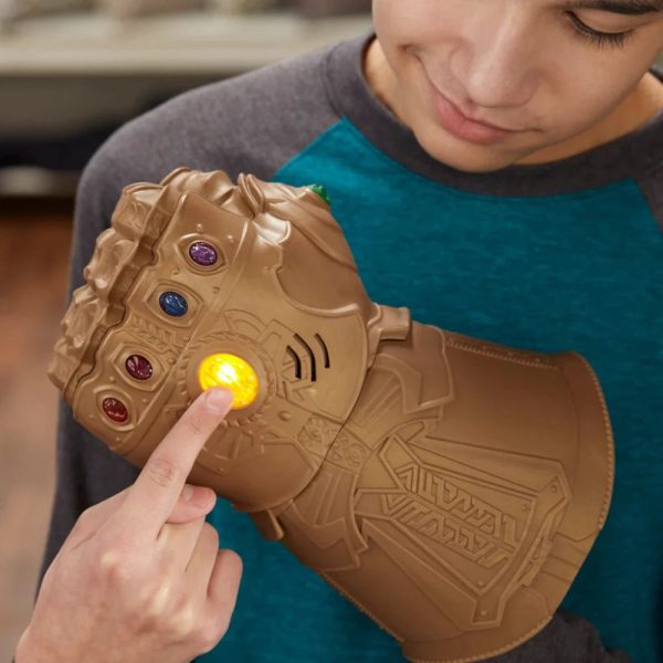 Avengers Infinity Gauntlet with Light and Sound Fashion